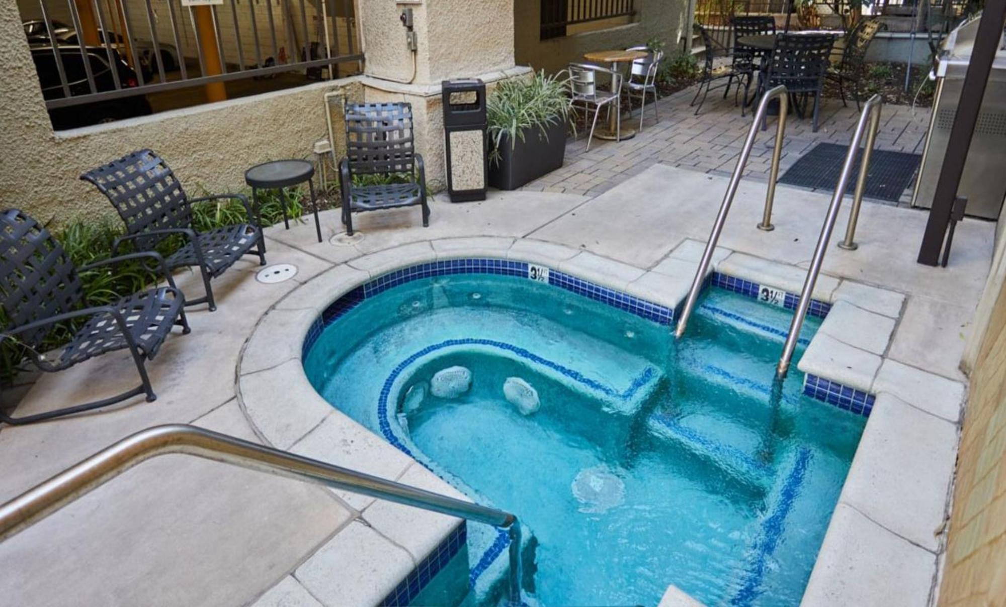 Beverly Hills Gem 1 Bedroom Apt With Parking 218 Los Angeles Exterior photo
