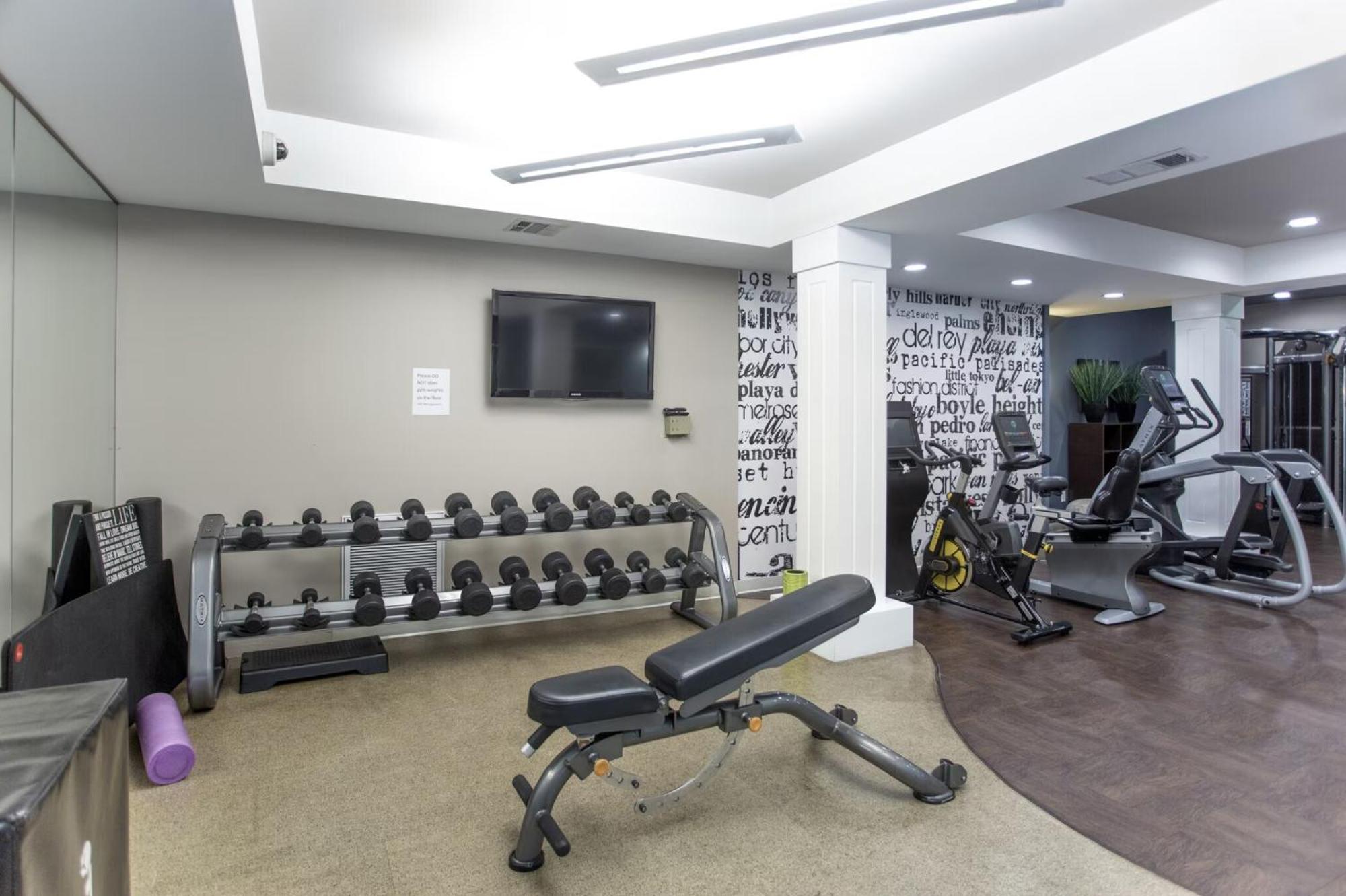 Beverly Hills Gem 1 Bedroom Apt With Parking 218 Los Angeles Exterior photo